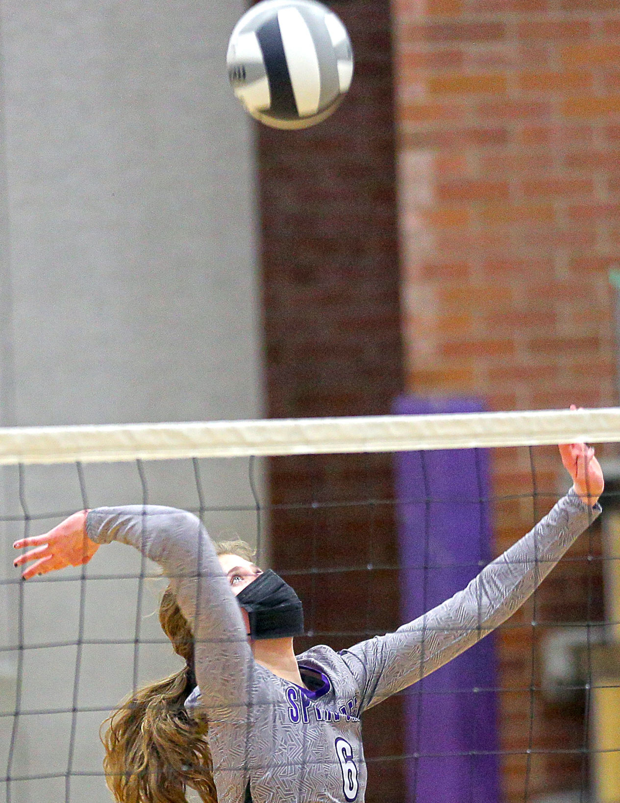 Fallon at Spring Creek Volleyball 10.jpg